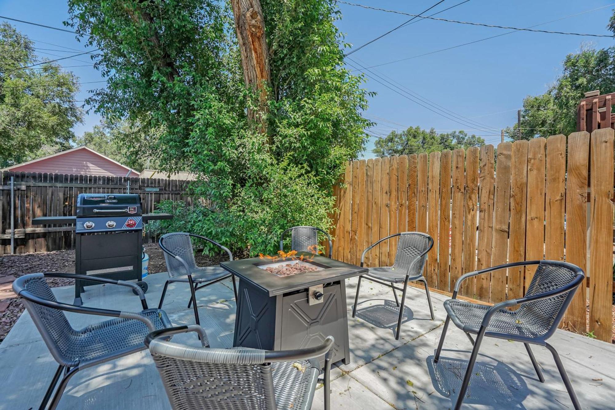 Neighborly Heights - Downtown King Bbq Fire Pit Villa Colorado Springs Dış mekan fotoğraf